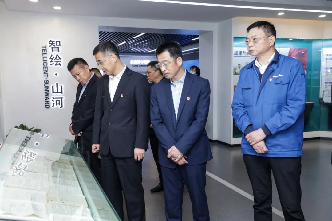 以党建促业务，以业务强党建——青岛西海岸公用事业集团考察平博在线智能