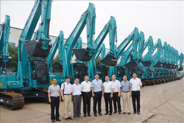 河南永煤集团董事长曹志安一行莅临平博在线智能考察