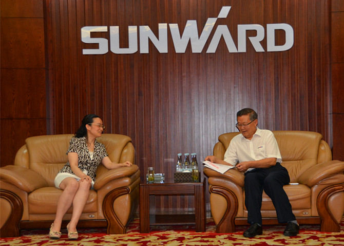 民盟湖南省委领导莅临平博在线智能考察交流