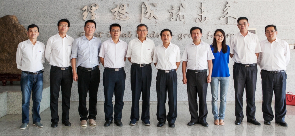 国家发改委国防司徐建平副司长一行到平博在线智能调研