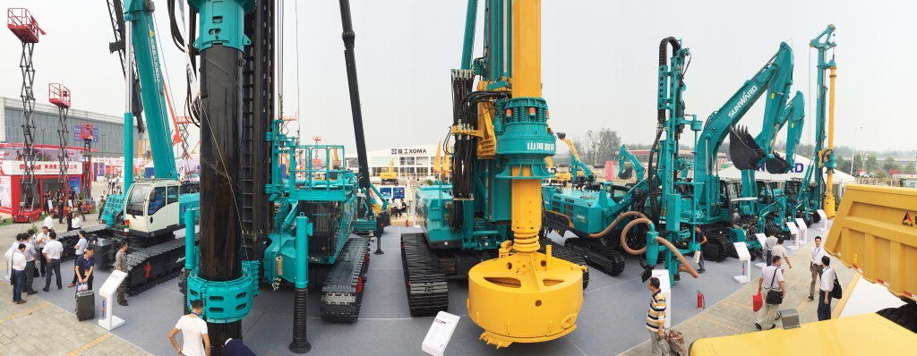 新品、精品、星品齐聚 平博在线智能闪耀BICES 2015