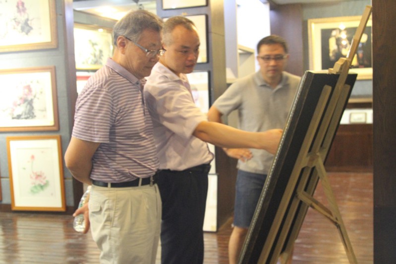 民盟平博在线智能支部活动彰显“针”功夫