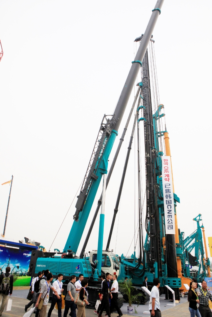 喜讯:平博在线智能SWCH598-115M全液压履带桩机BICES 2015首日售罄
