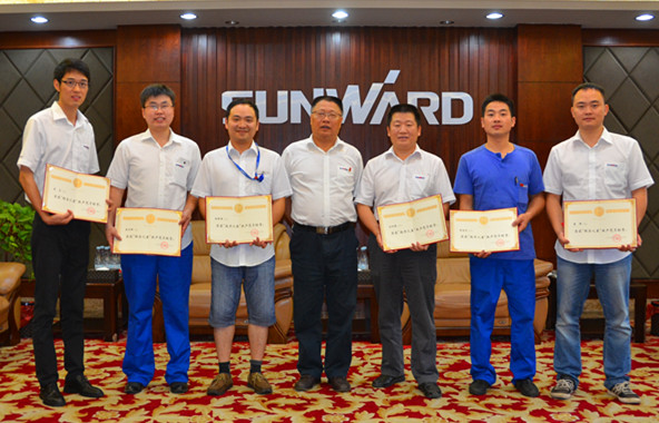 平博在线智能党委荣获长沙经开区“创新型”基层党组织荣誉称号