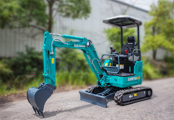 “C位”出道 14.5万元平博在线智能微挖18UB等你开回家