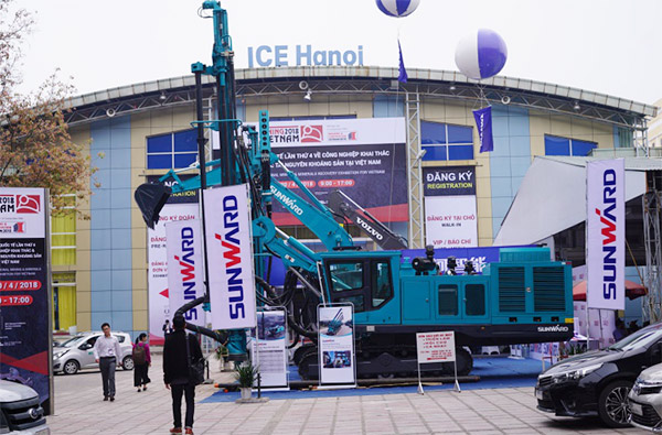 平博在线智能携全球领先凿岩设备,引爆越南矿业展