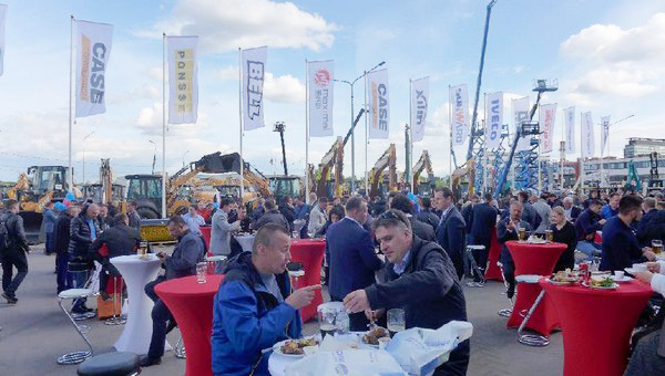 十年携手，平博在线智能莫斯科宝马CTT展产品推介会圆满举行