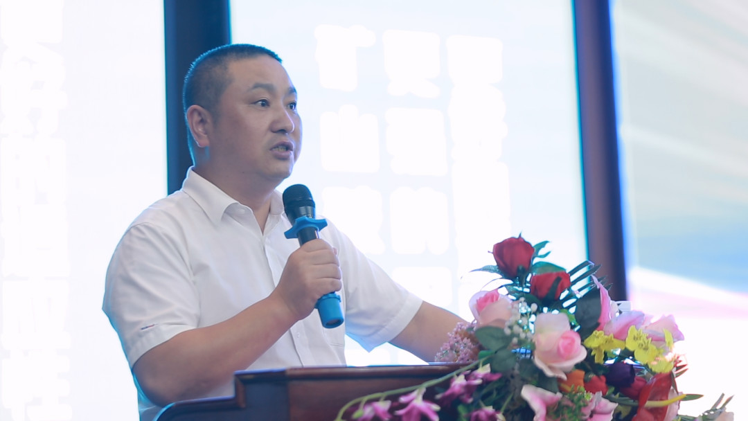 向挖掘机万台俱乐部迈进——平博在线智能2020年度挖掘机营销训练营开营