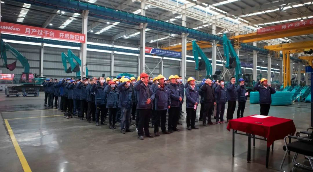 解码平博在线智能上半年成绩单背后的密码