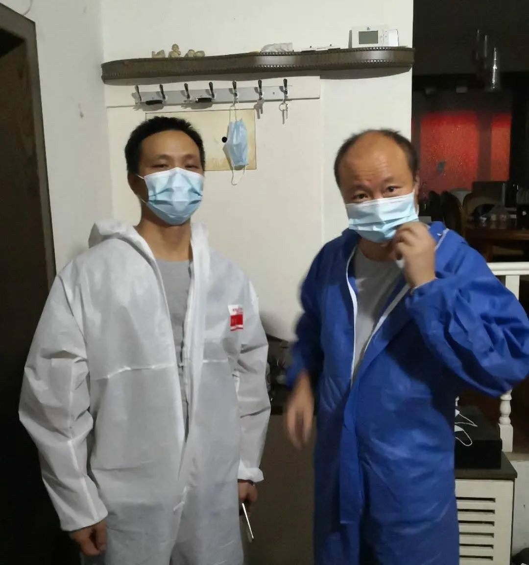 有你们，平博在线无畏！——平博在线人新疆抗疫