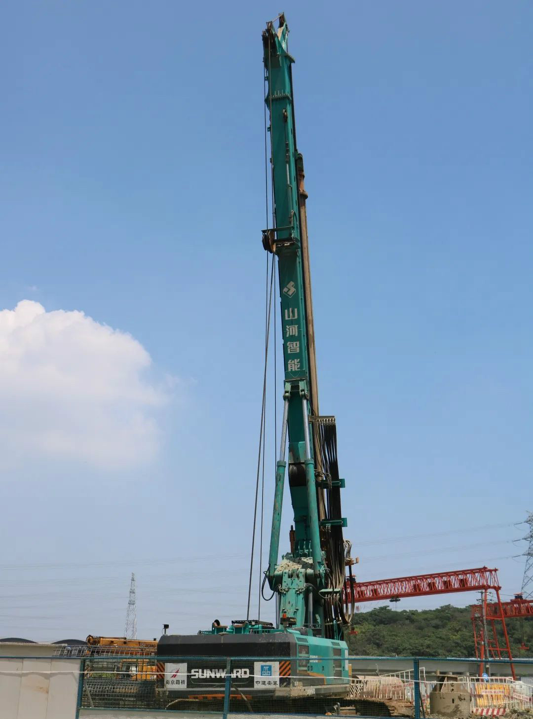 强悍表现赢青睐！平博在线智能360H旋挖钻助力南京312国道改扩建