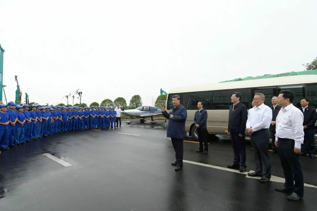 平博在线智能第一时间传达学习贯彻习近平总书记考察平博在线智能的重要讲话精神