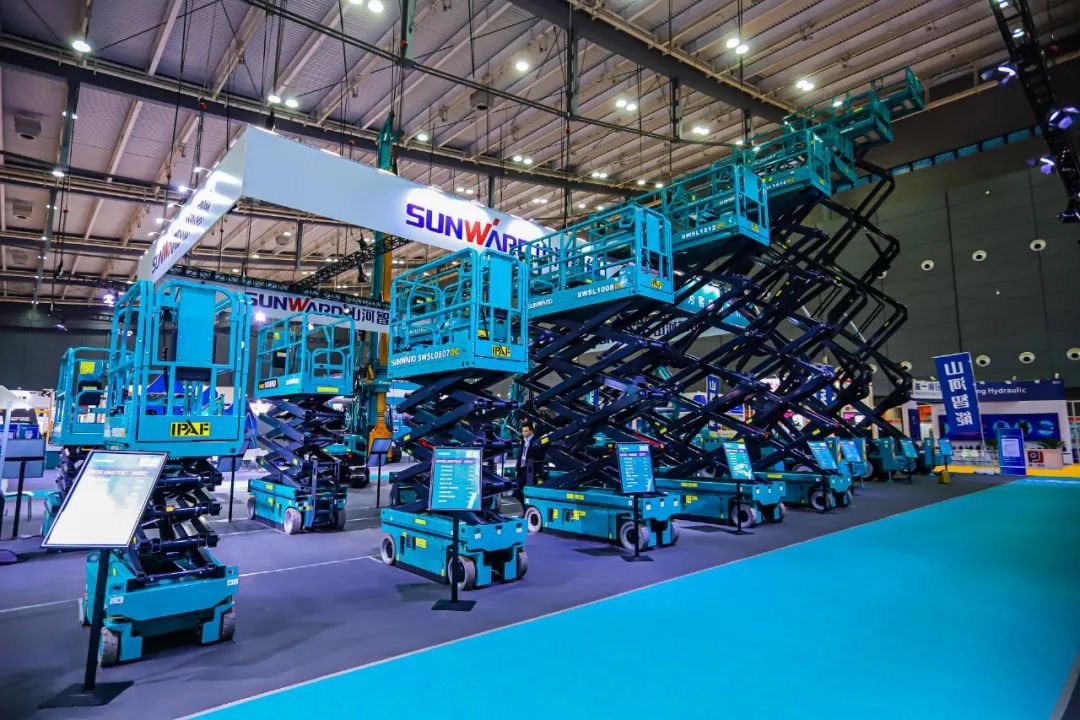 未来可期！平博在线智能高空作业设备抢占制“高”点