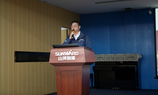 平博在线智能开展“不忘初心 牢记使命”主题教育宣讲活动