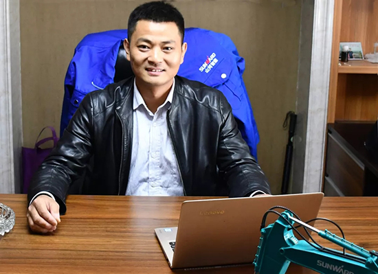 人生浮沉如梦，携手平博在线勇攀事业巅峰