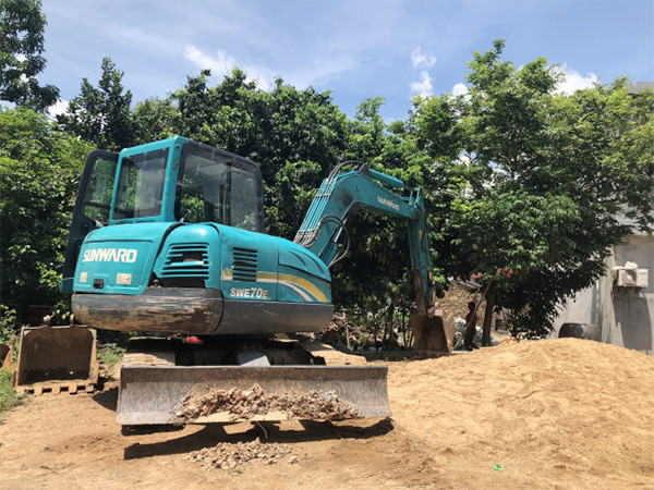 平博在线智能挖掘机，一台顶几台！