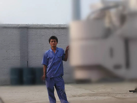 人生浮沉如梦，携手平博在线勇攀事业巅峰