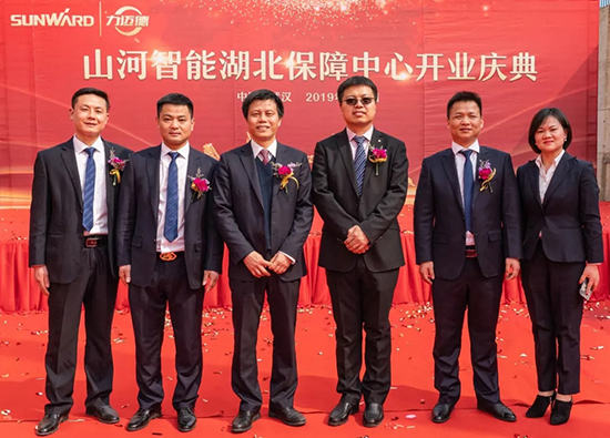 人生浮沉如梦，携手平博在线勇攀事业巅峰