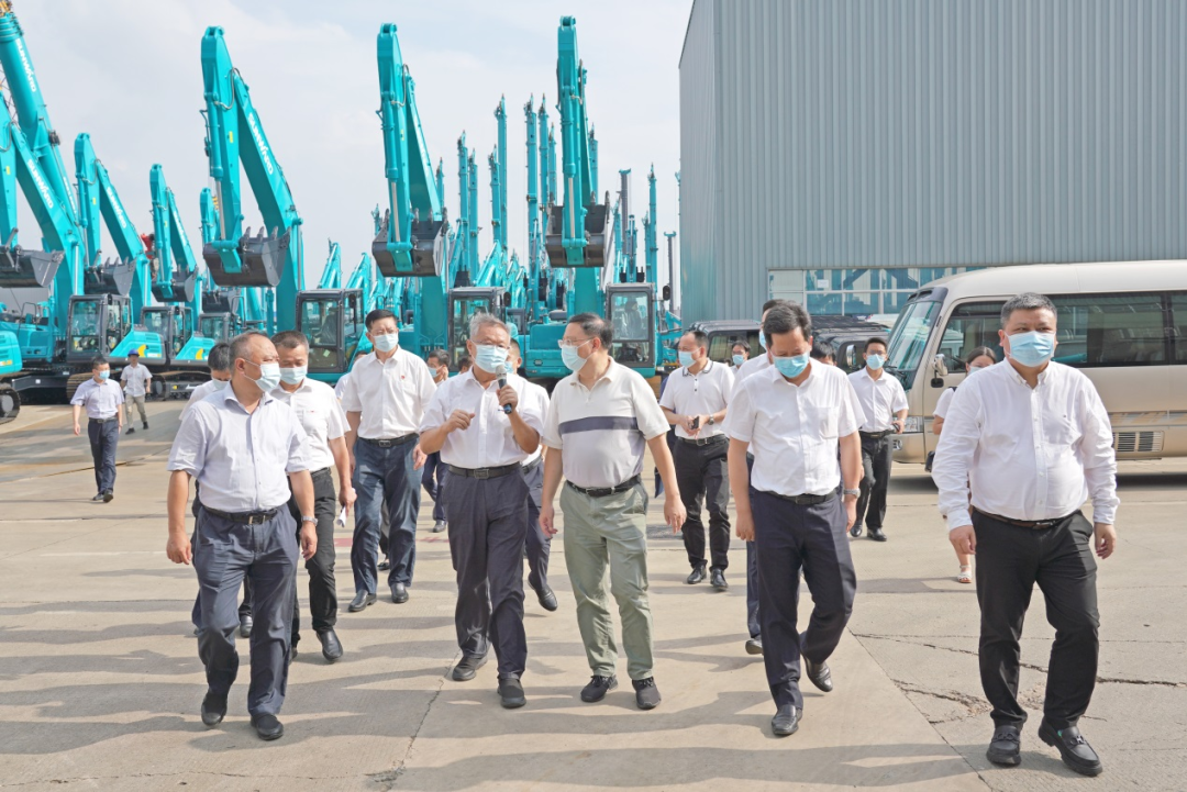 湖南省委常委、省委秘书长张剑飞一行调研平博在线智能