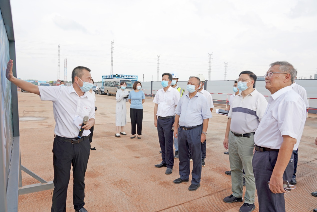 湖南省委常委、省委秘书长张剑飞一行调研平博在线智能