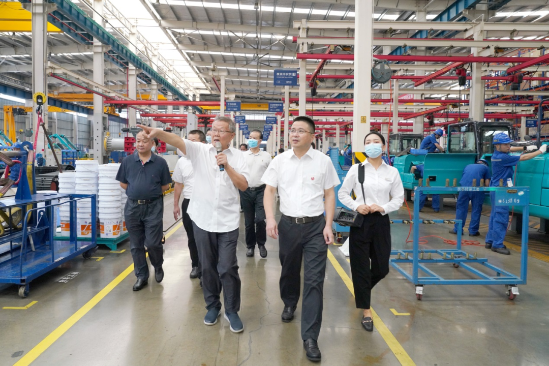 长沙市委常委、市纪委书记胡卫兵考察调研平博在线智能