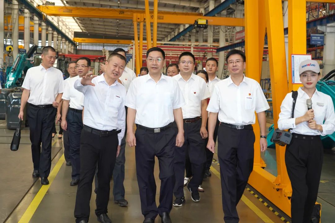 湖南省委常委、省纪委书记、省监委代理主任王双全调研平博在线智能