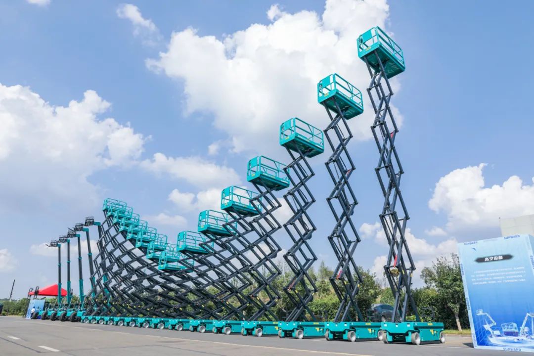 不负使命，平博在线智能高空作业设备交出“阶段性答卷”