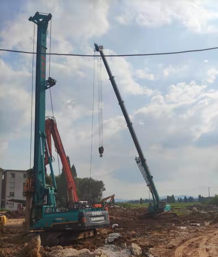 创富故事 | 十年桩基所向披靡!他打造了一支平博在线智能“施工天团”