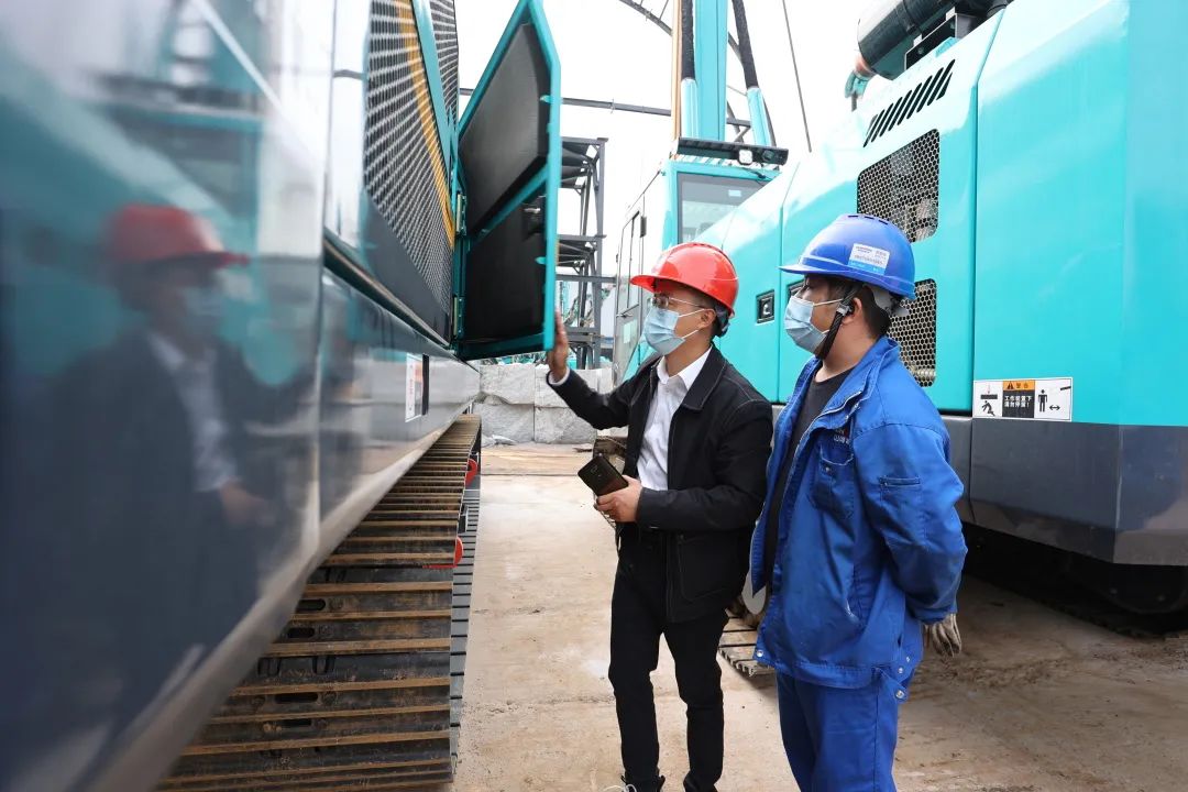 湖南日报：先行先试，开拓千亿美元新市场！我省首单二手工程机械设备出口报关 平博在线智能装备 昨天