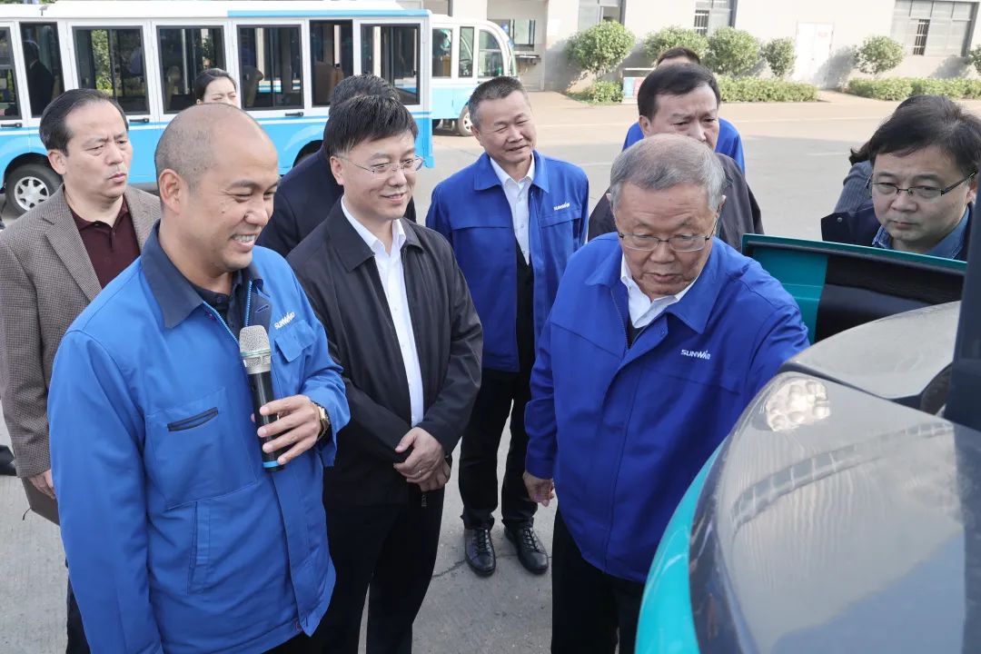 广州工控总经理景广军调研平博在线智能