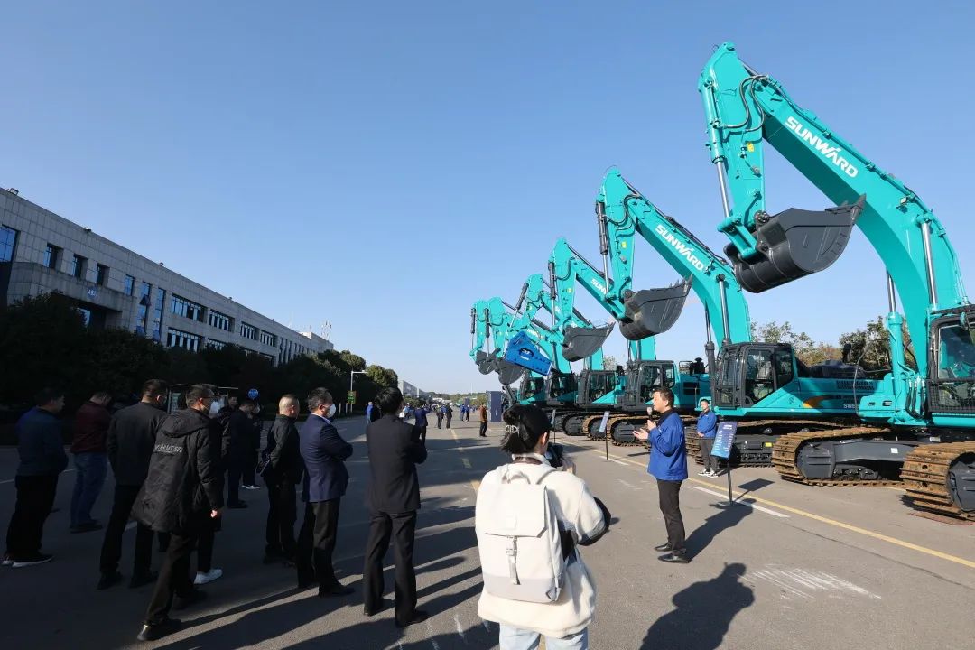 全球首创5G+智能钻机重磅发布，平博在线智能倾力打造绿色智慧矿山成套装备