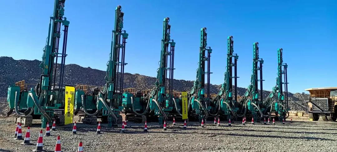 疫情当下，逆行非洲——平博在线智能凿岩设备团队海外服务纪实