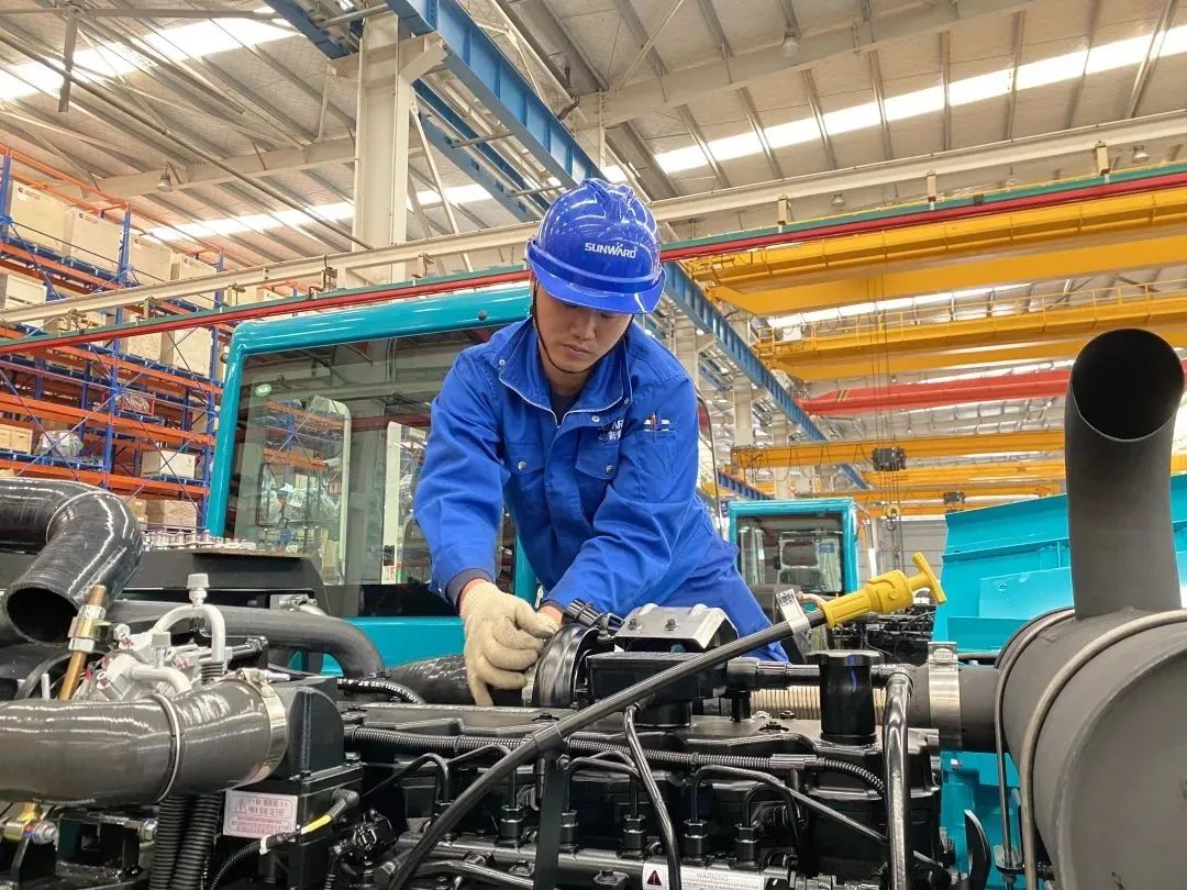 《湖南教育》：探索18年，平博在线智能找到校企合作共赢的答案