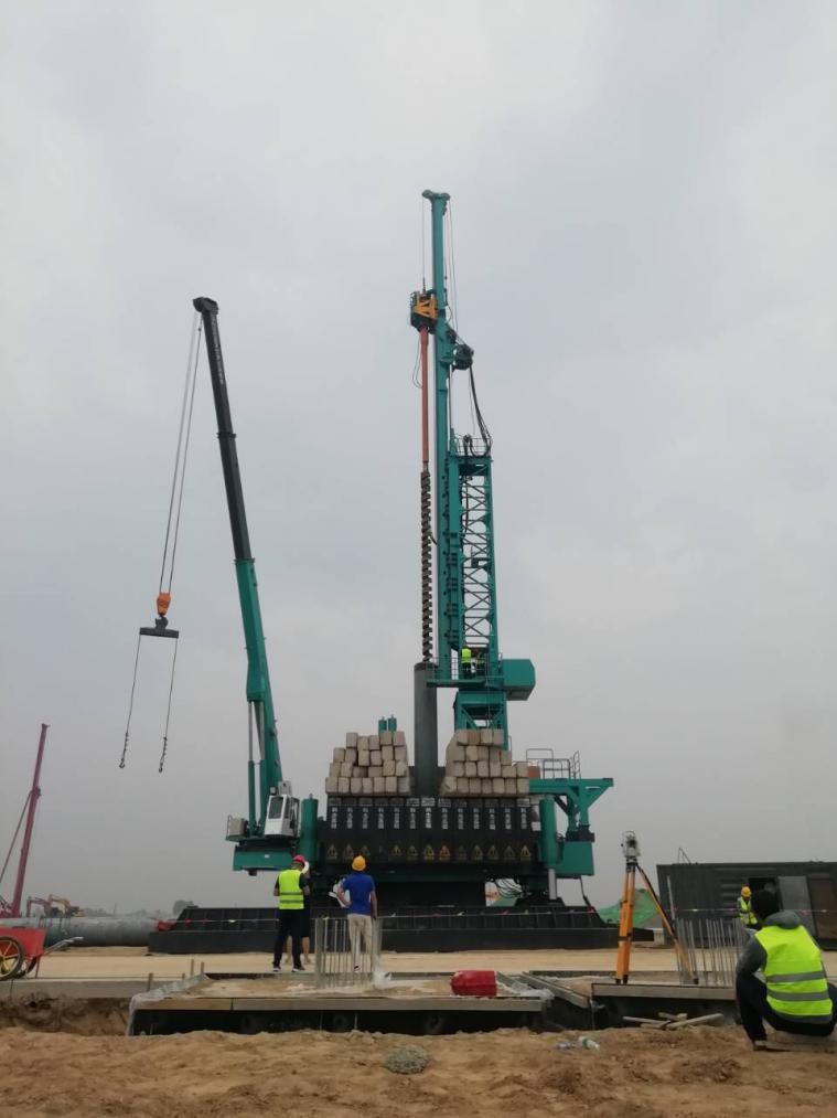 创下纪录！平博在线智能引孔式静力压桩机首次应用于高铁项目