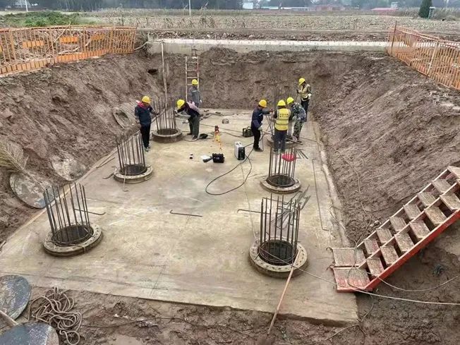 创下纪录！平博在线智能引孔式静力压桩机首次应用于高铁项目