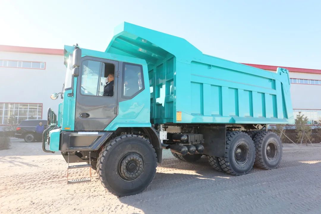 持续助力“双碳”目标！平博在线智能（鄂尔多斯）绿色智慧矿山研究院正式成立