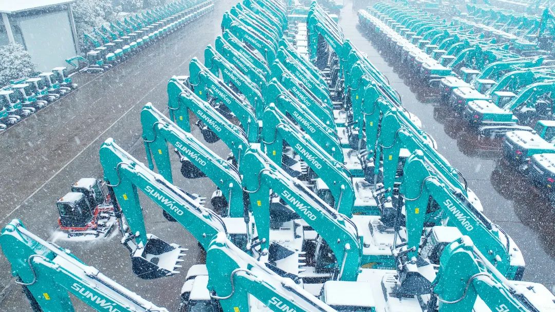 瑞雪兆丰年,邀您共赏雪中平博在线!