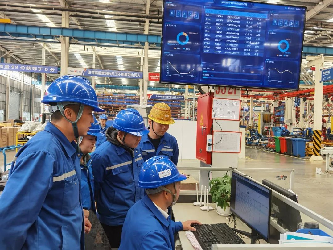 你好 2022!再见 2021!我与平博在线智能共成长