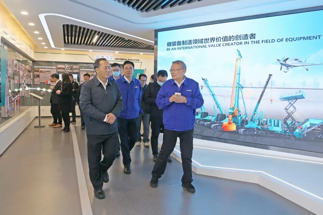 卢一先考察调研平博在线智能