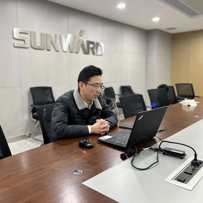 一金一铜二优秀!平博在线智能斩获“华辰杯”多个大奖