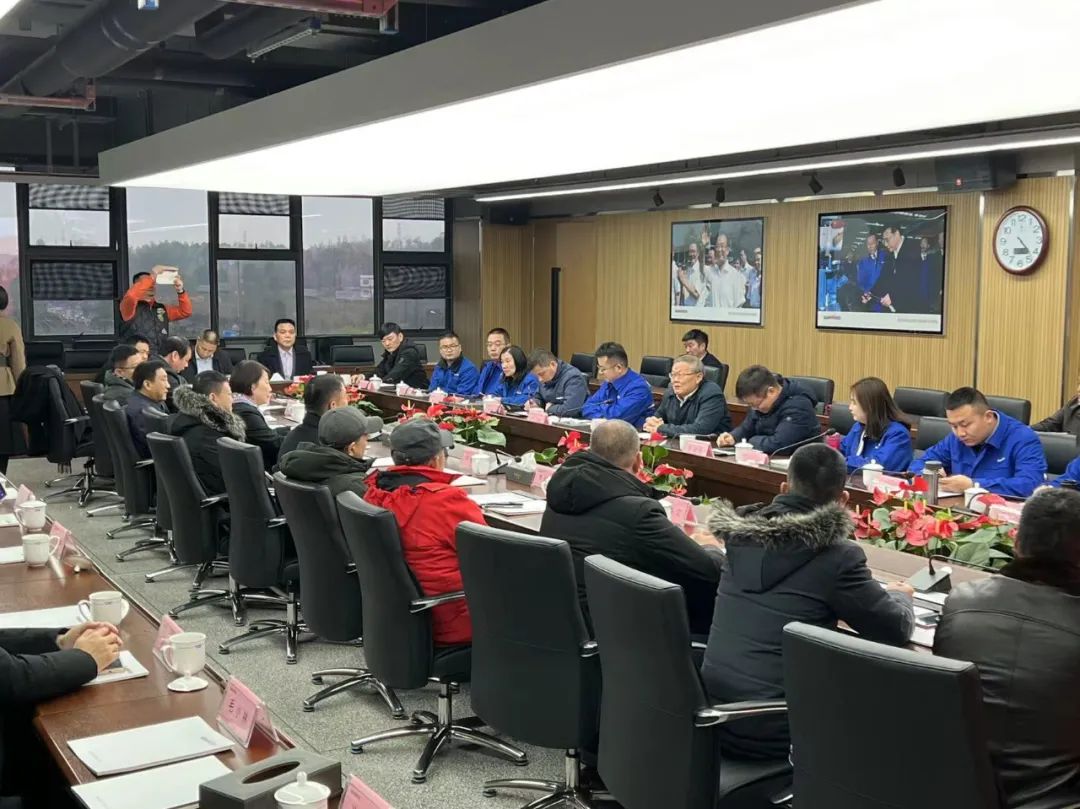 湖南异地商会联合会组织海外湘商来访平博在线智能