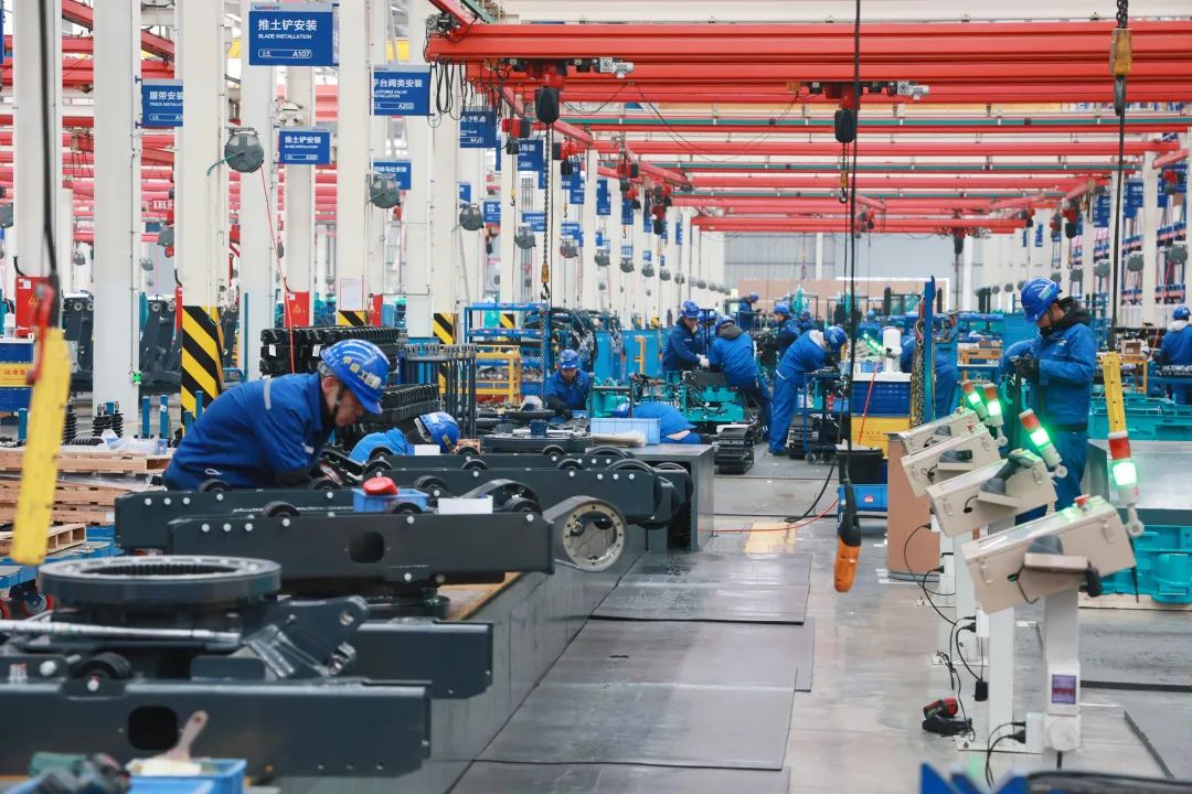 向着冲刺目标全力以赴！平博在线智能正式开工