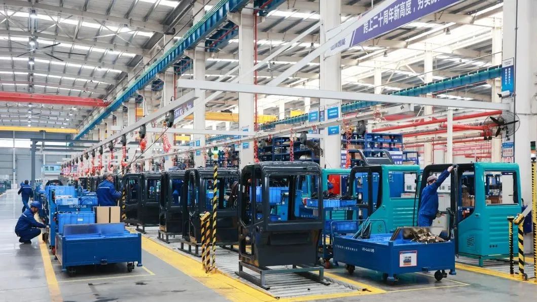 向着冲刺目标全力以赴！平博在线智能正式开工