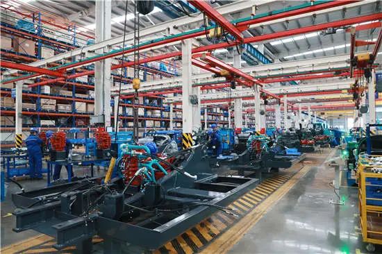 人民网头版头条:凭借先导式创新,平博在线智能让“中国制造”成为高质量的代名词