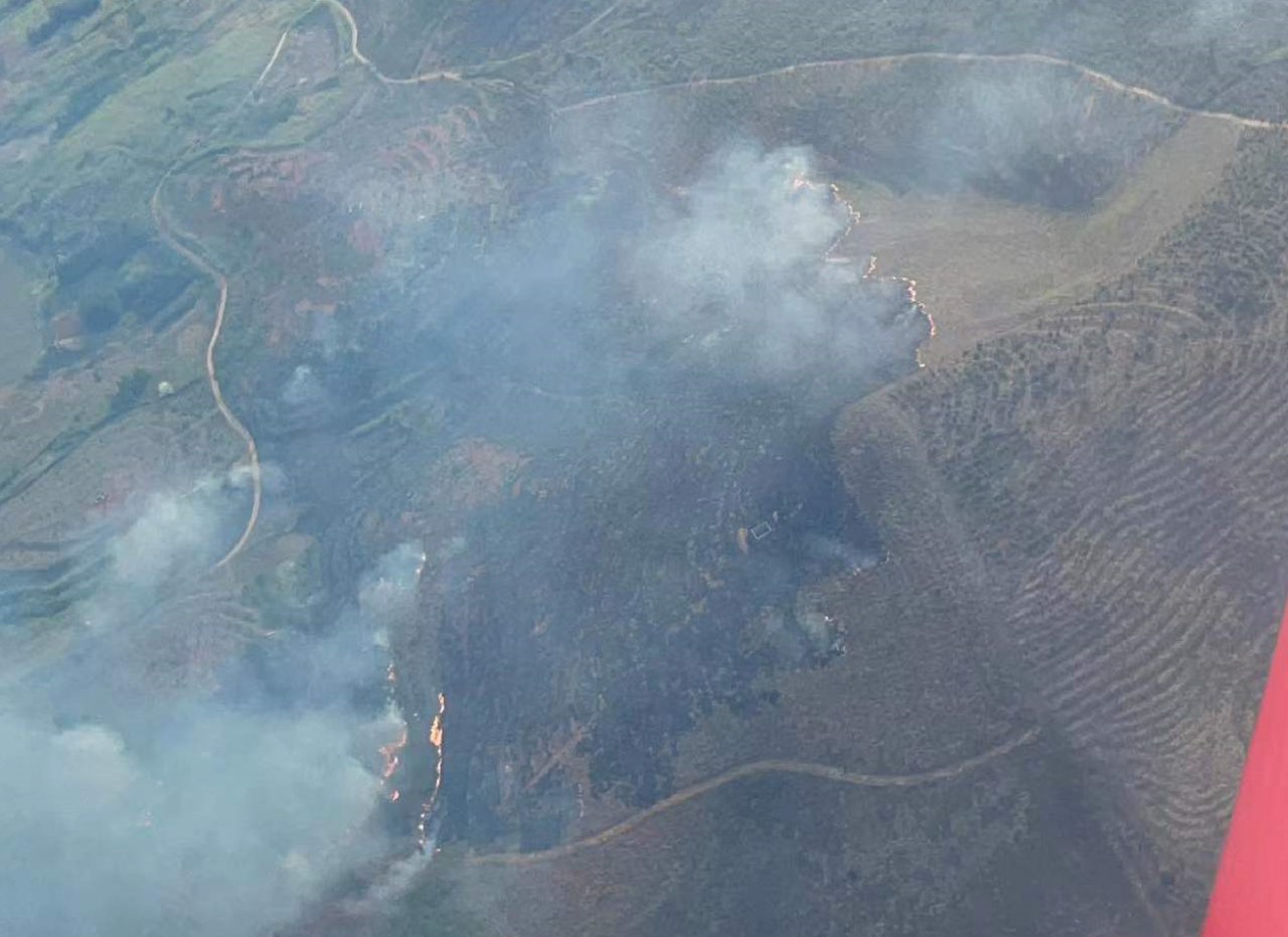 火情就是命令!湖南航空应急救援队平博在线机组展现“平博在线速度”