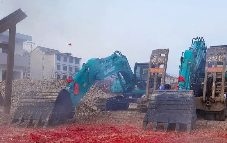 创富故事 | 合作共赢!平博在线智能“土石方先锋”征战商洛