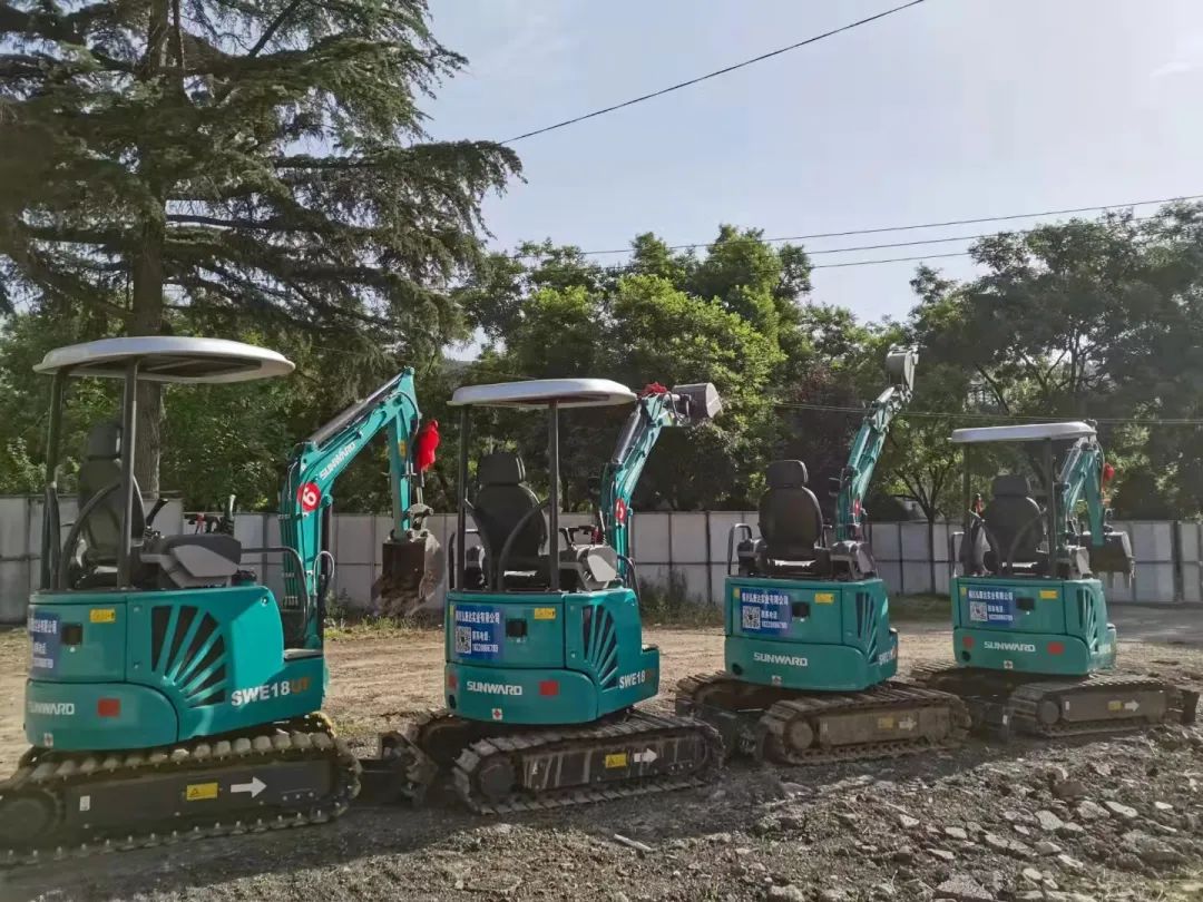 好服务、好设备!平博在线智能挖掘机再获客户追加订单