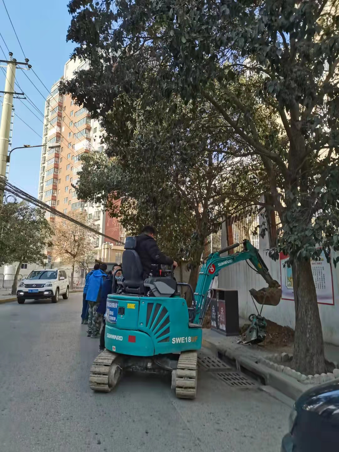 好服务、好设备!平博在线智能挖掘机再获客户追加订单