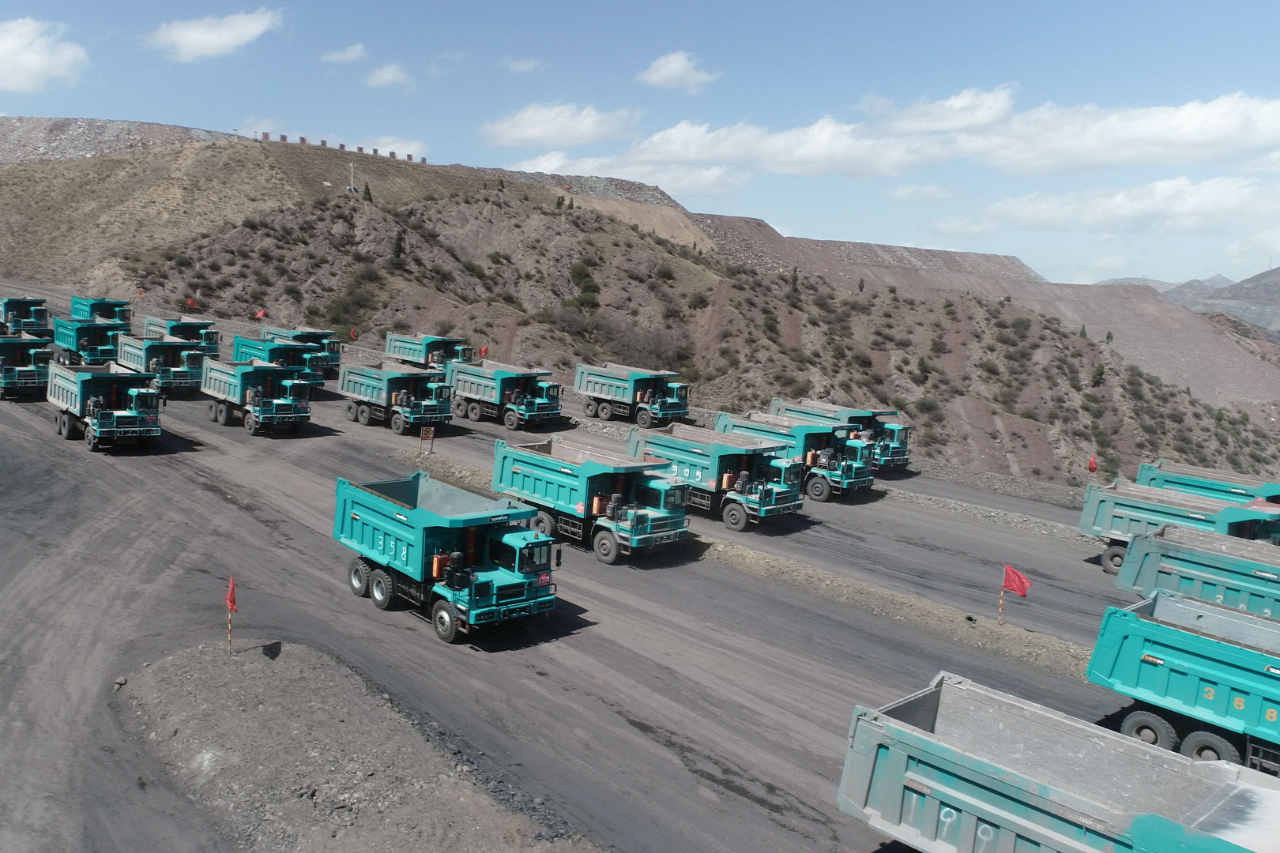 图集 | “平博在线绿”满矿山!平博在线智能矿山成套装备实力“亮剑”