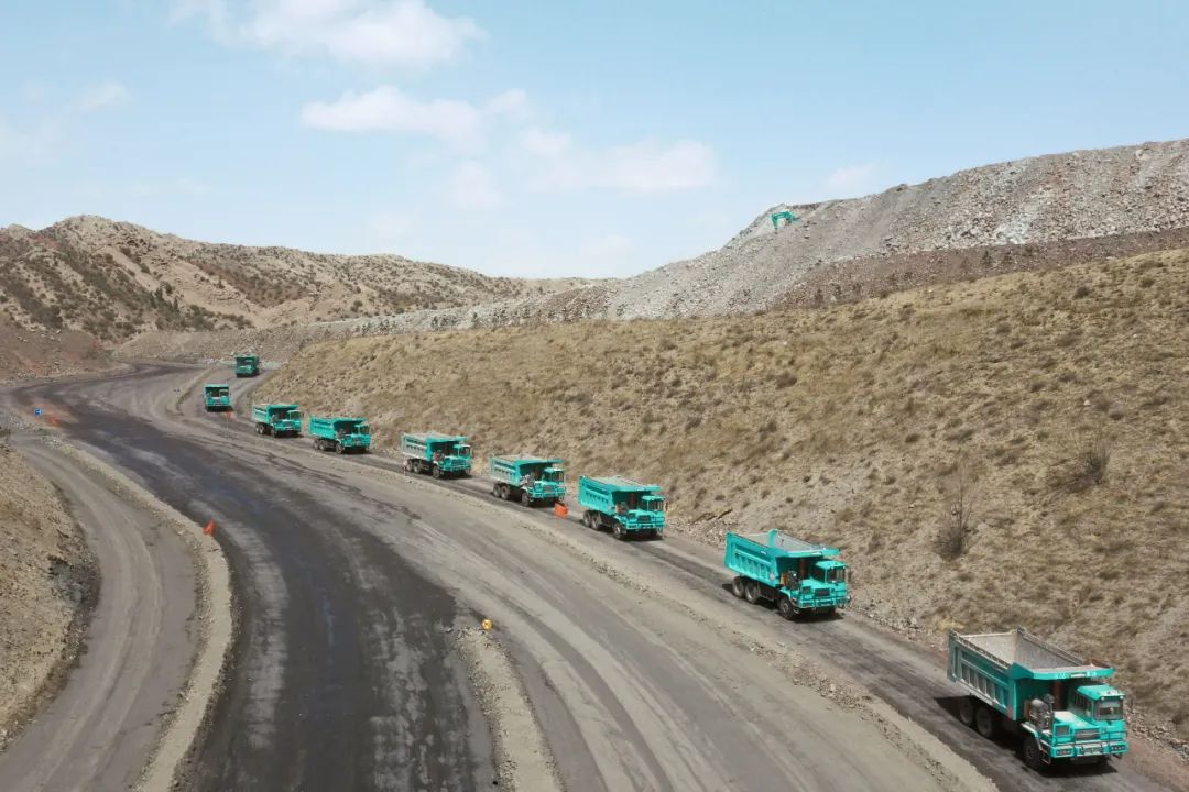 图集 | “平博在线绿”满矿山!平博在线智能矿山成套装备实力“亮剑”